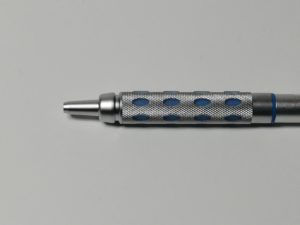 クリエイター向けのかっこいいシャープペン！「グラフギア1000」の