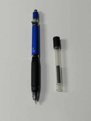 芯が折れない、逆さにすると消しゴムが出る！「デルガード タイプER」