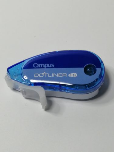 貼り直しができて接着加速も可能なテープのり！ドットライナーフィッツのレビュー